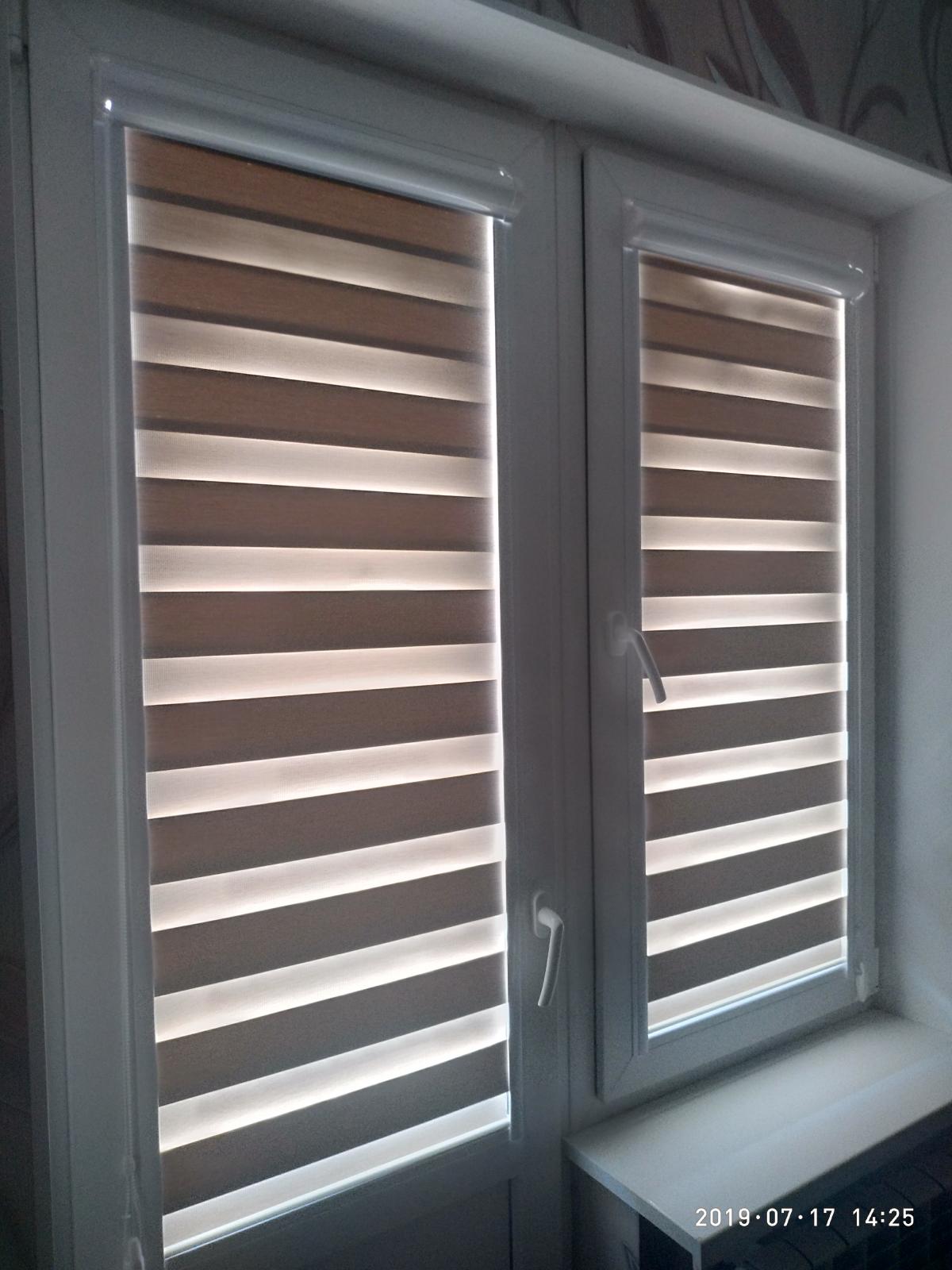 Рулонная штора "День-Ночь" Ткань "Новара" г. Ростов ,квартира ул. Рыльского